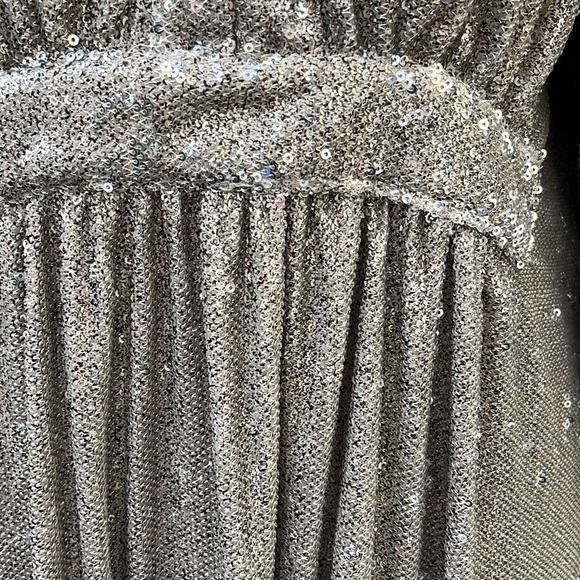 Saltwater Luxe Women Dress Large Wren Sequin Plunge Maxi Gold  size Medium - Picture 7 of 16